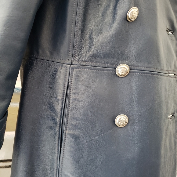 Vintage Double-breasted Leather Coat - Picture 7 of 16